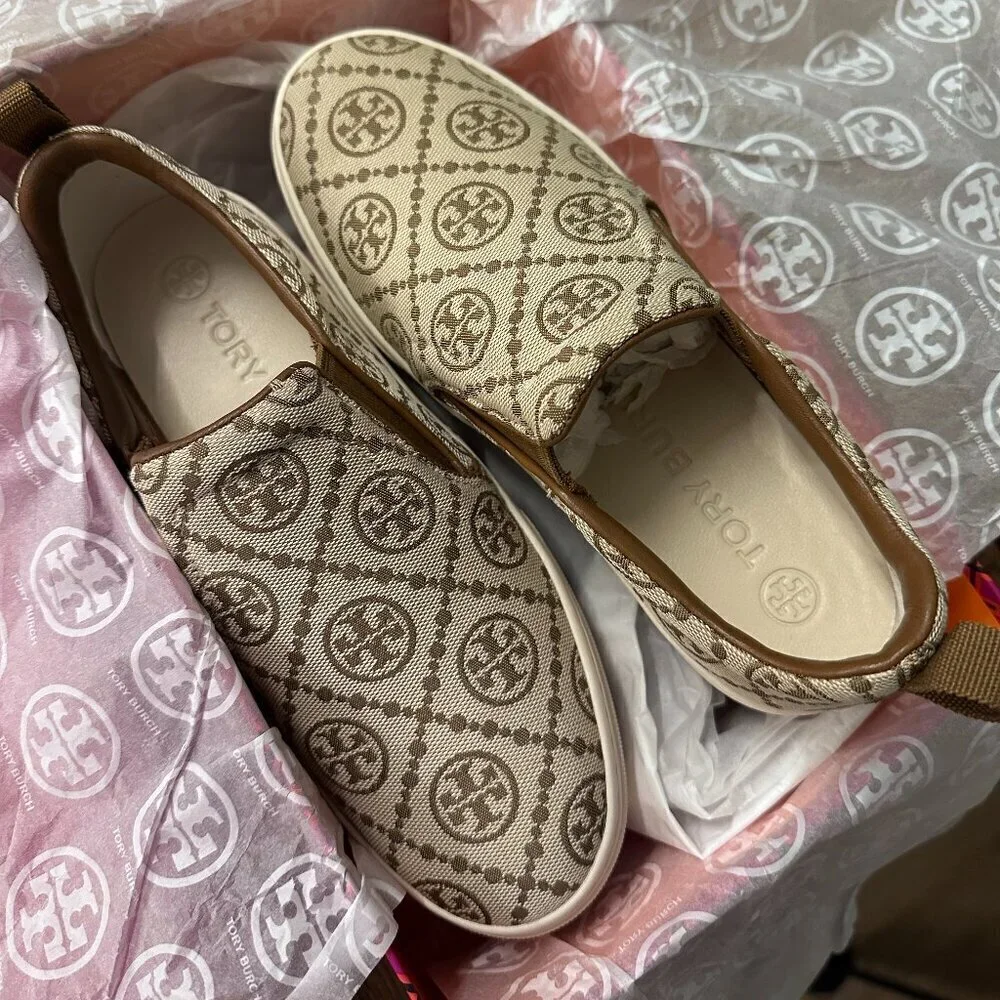 NWT！NEW！Tory Burch T Monogram Slip On Sneaker Leather /Jacquard Hazel Brown US 6
